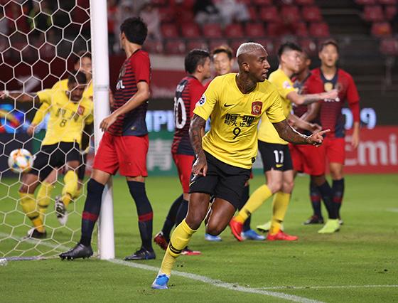 浦和红钻vs广州恒大，广州恒大对浦和红钻比赛结果？